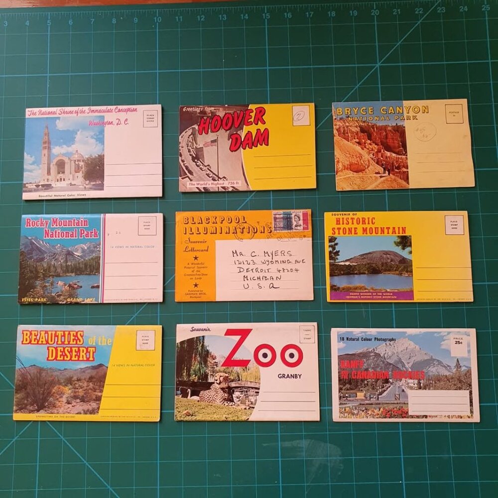 Post Card Booklets From the 1960's x9